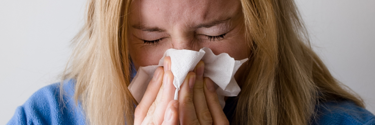 Aké príznaky sú typické pre chrípku?